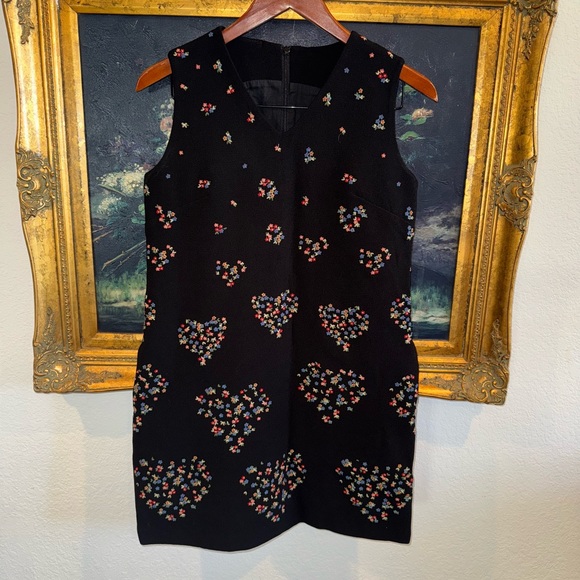 Manoush Black V-Neck Floral Embroidered Sleeveless Mini Dress Size 6 Designer - Picture 1 of 7